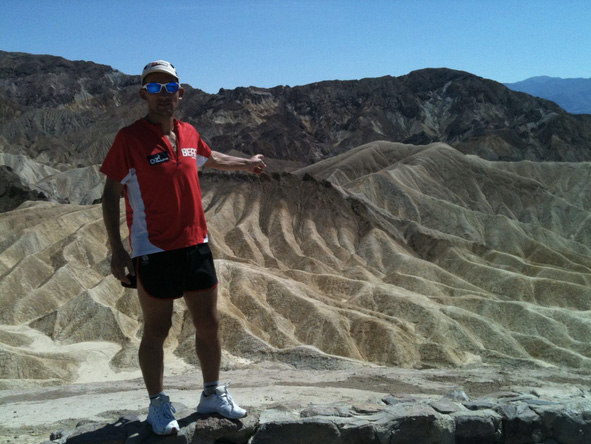 Trasa wiedzie kalifornijską Doliną Śmierci (fot. carlos-sa.com)