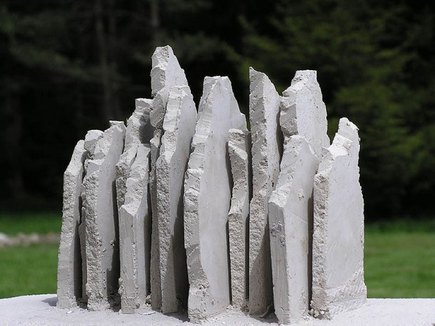 Model „Korony Himalajów”, projekt Sławoja Ostrowskiego oraz plastyków Marzeny i Jacka Bruzdowiczów