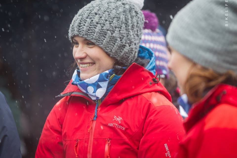 Agnieszka Korpal podczas 3. edycji Zimowego Ultramaratonu Karkonoskiego (fot. Bikelife)
