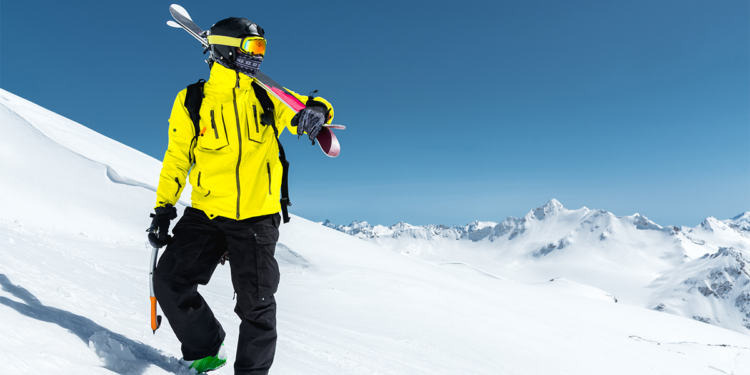 Odzież narciarska - niezbędne minimum a pożądane dodatki (fot. Sklep narciarski i snowboardowy SnowShop.pl)