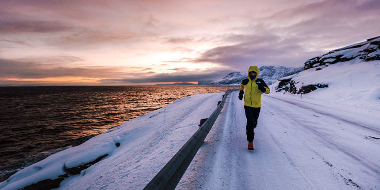 Kadr z filmu "Pau Capell - Run For The Artic"
